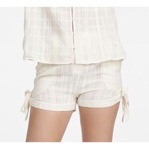 SHABBY CHIC WOMEN'S ASPER TEXTURE COTTON SHORTS IN NATURAL COLOR SZ M